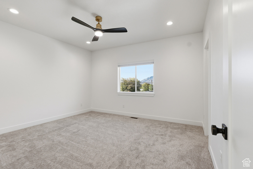 1170 E VITT DR Ogden, UT 84404
