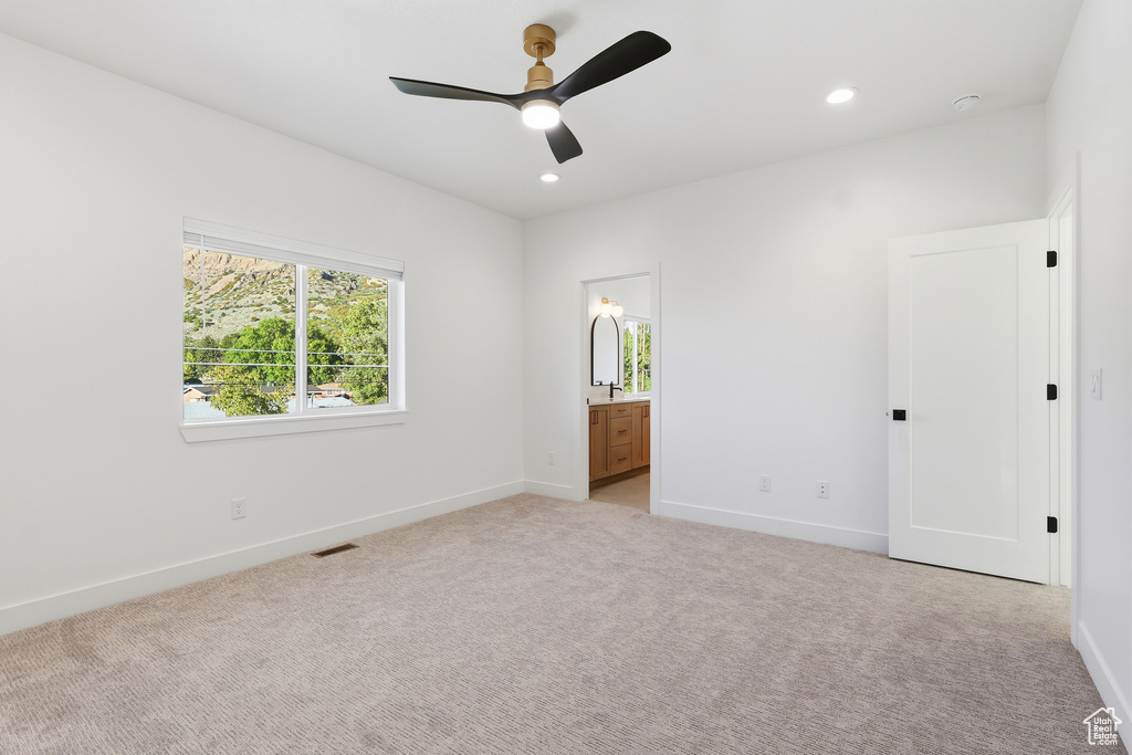 1170 E VITT DR Ogden, UT 84404