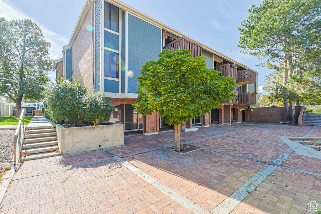 Photo 4 for MLS #2118782 at 4165 S 2700 West #2D