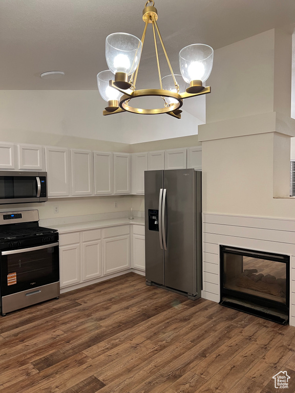 Photo 9 for MLS #2118785 at 792 E 540 North