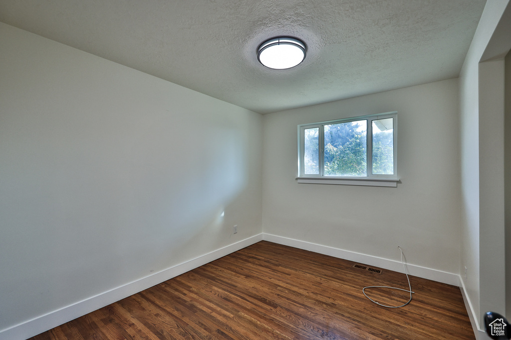 Photo 17 for MLS #2118788 at 350 W 2575 North