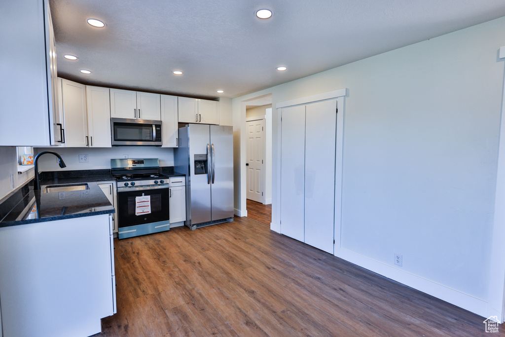 Photo 7 for MLS #2118788 at 350 W 2575 North