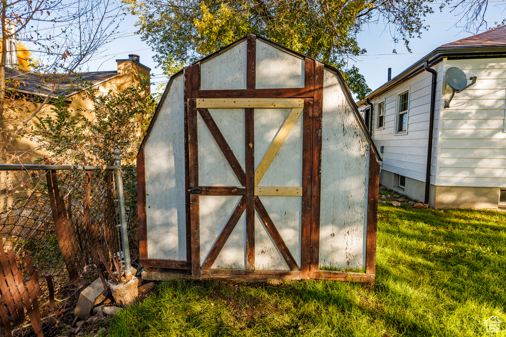 2290 E 2700 S Salt Lake City, UT 84109