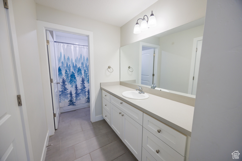 Photo 14 for MLS #2118797 at 2244 N Canyon Rd #305