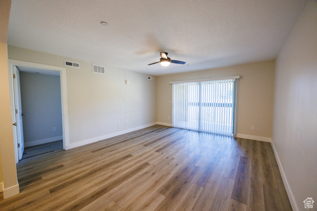 Photo 9 for MLS #2118797 at 2244 N Canyon Rd #305