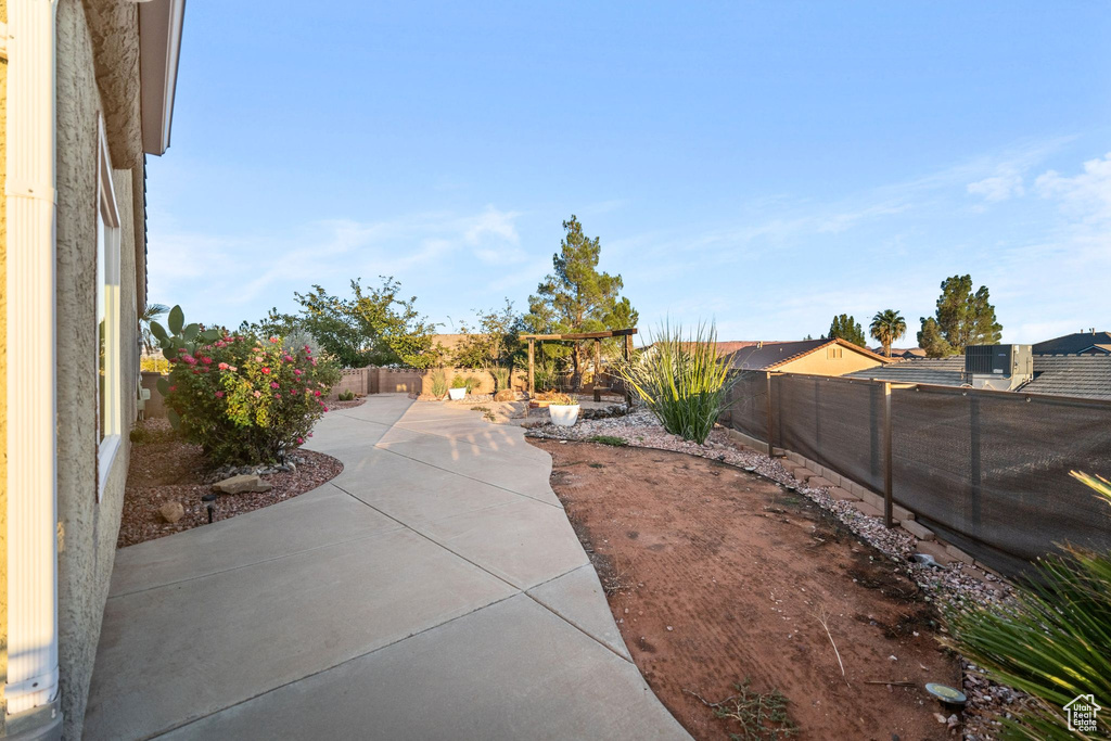 Photo 21 for MLS #2118803 at 2144 E 220 South