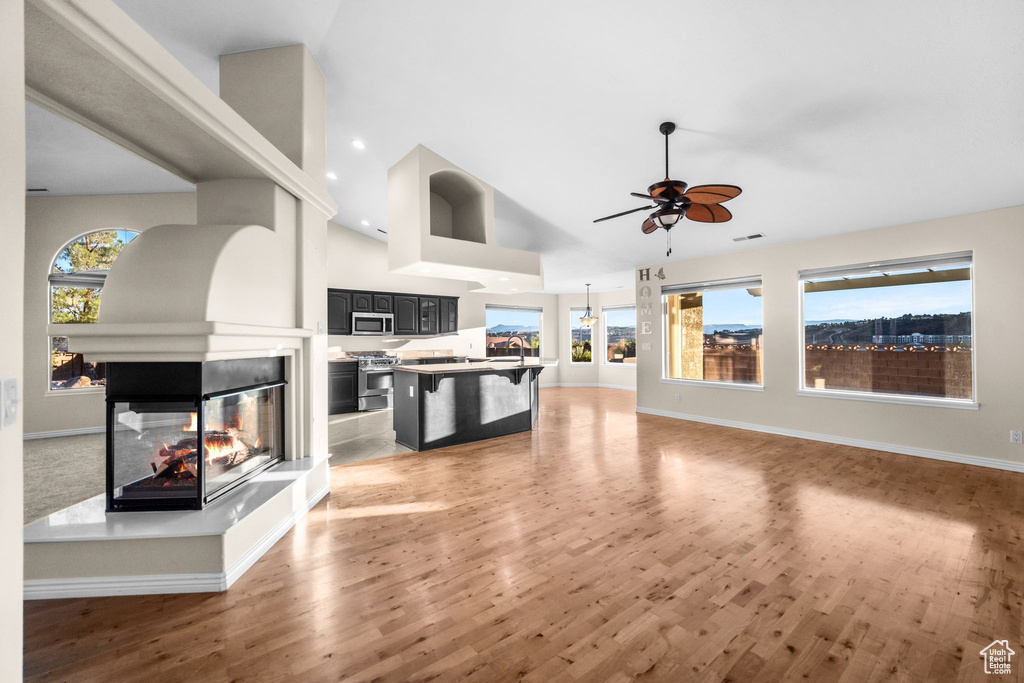 Photo 3 for MLS #2118803 at 2144 E 220 South