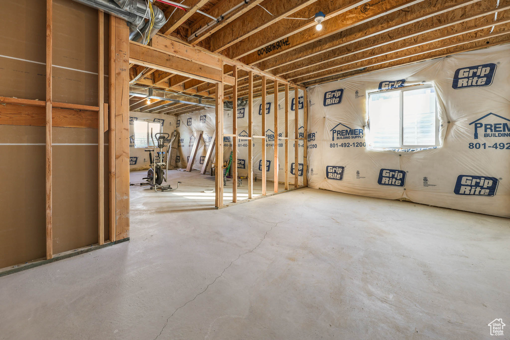 Photo 44 for MLS #2118807 at 576 E Hearth Ln