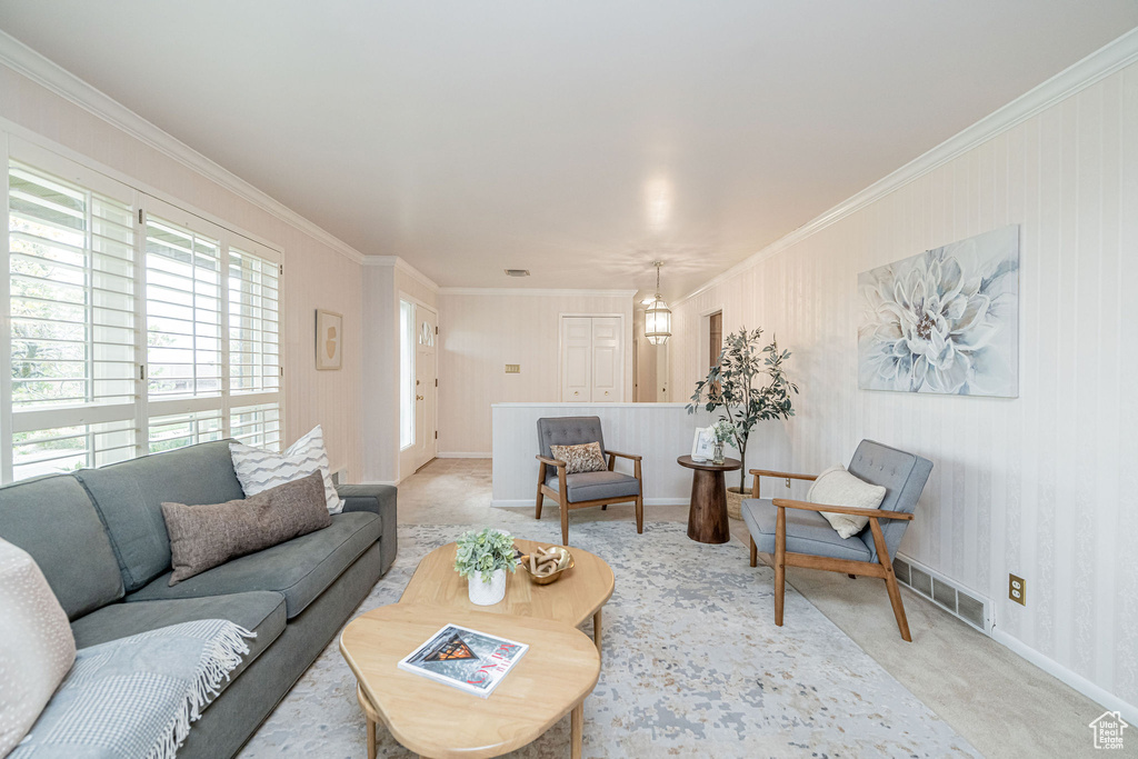 Photo 8 for MLS #2118813 at 209 E Dorchester Dr