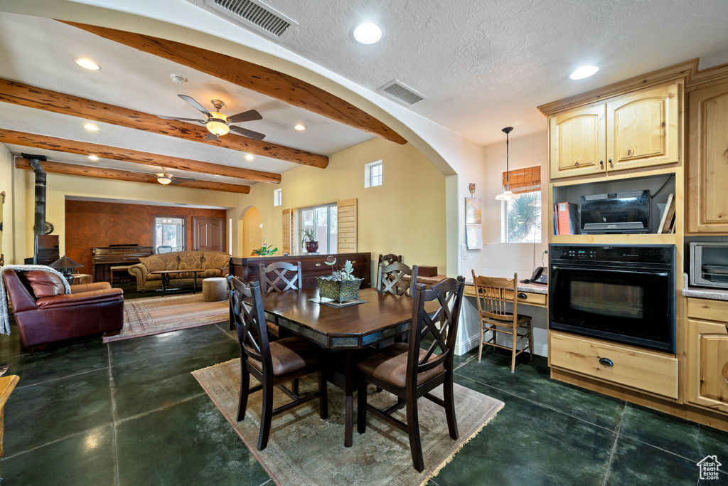 Photo 9 for MLS #2118818 at 1535 W Mcintosh Cir