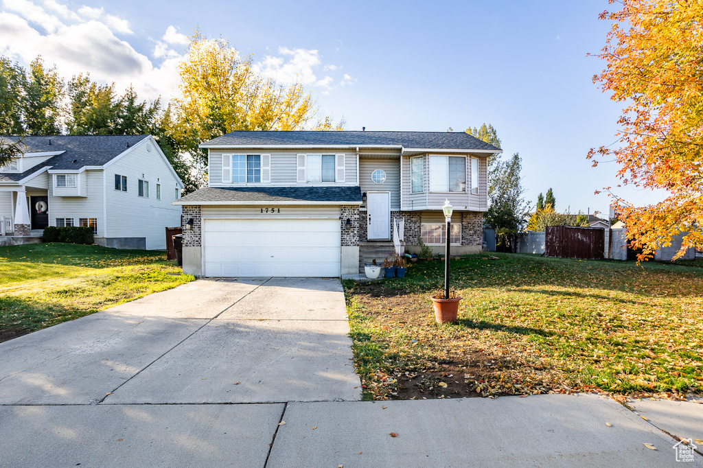 Photo 3 for MLS #2118829 at 1751 W 270 South