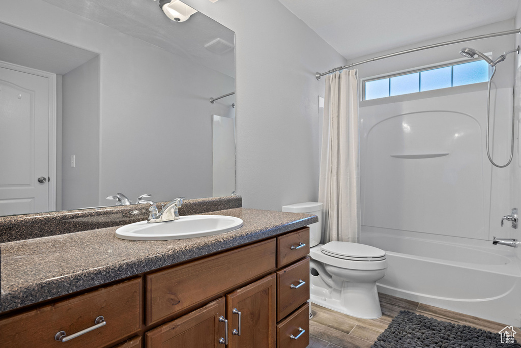 Photo 16 for MLS #2118838 at 167 N Romney Ln #203