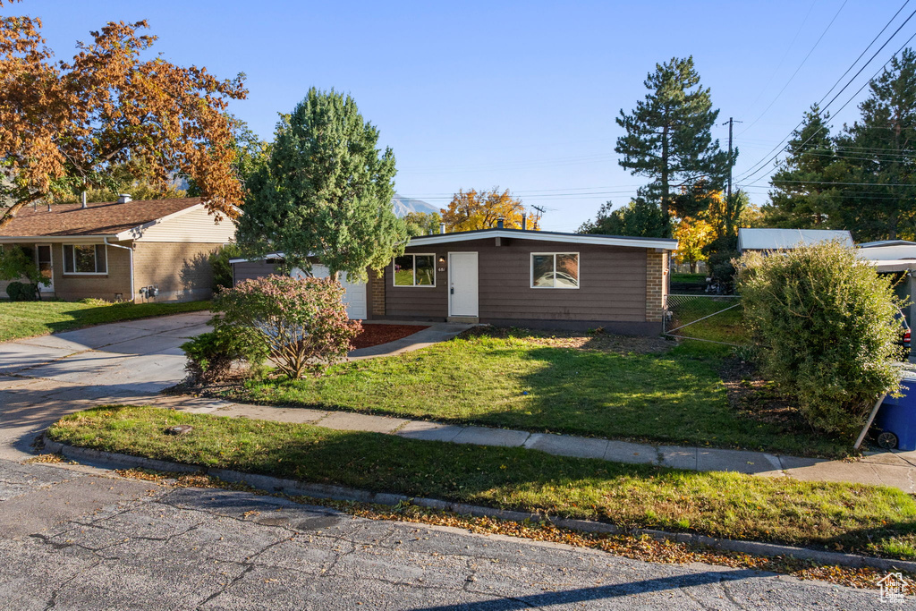 Photo 4 for MLS #2118839 at 681 E 1000 North