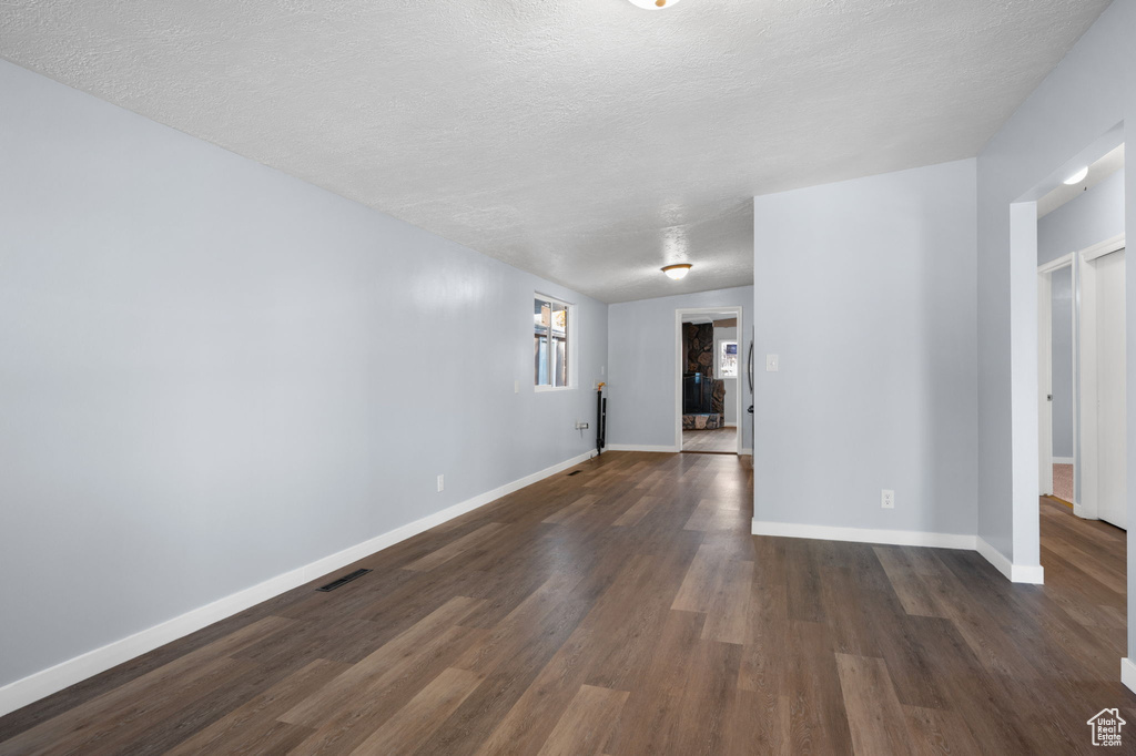 Photo 7 for MLS #2118839 at 681 E 1000 North