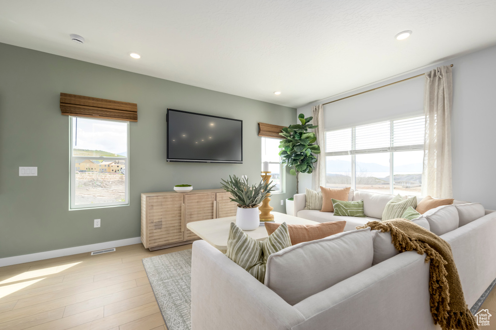 Photo 5 for MLS #2118843 at 1538 W Bright Eyes Ln #1475
