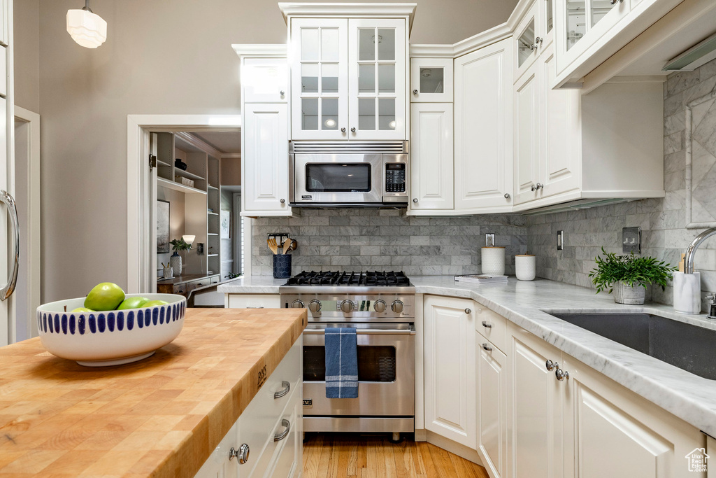 Photo 10 for MLS #2118845 at 1840 E Grover Ln