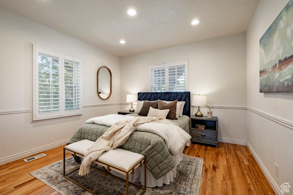 Photo 18 for MLS #2118845 at 1840 E Grover Ln