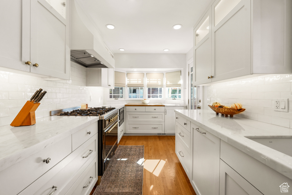 Photo 2 for MLS #2118848 at 1370 S Filmore St