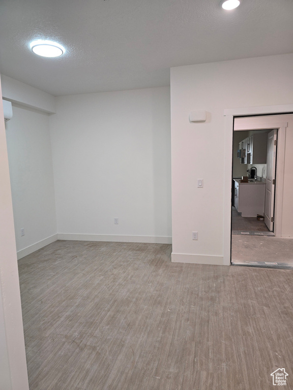 Photo 3 for MLS #2118849 at 2085 N Main St #409