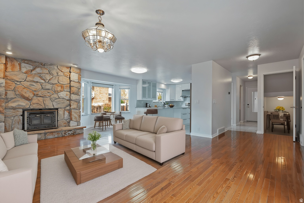 1990 E TERRA VISTA WAY Sandy, UT 84093