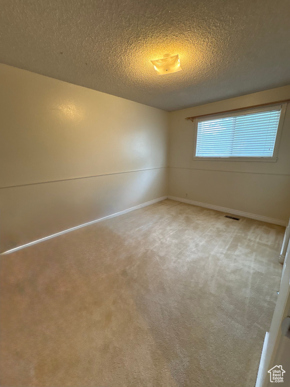 5748 S FERRON CIR Taylorsville, UT 84129