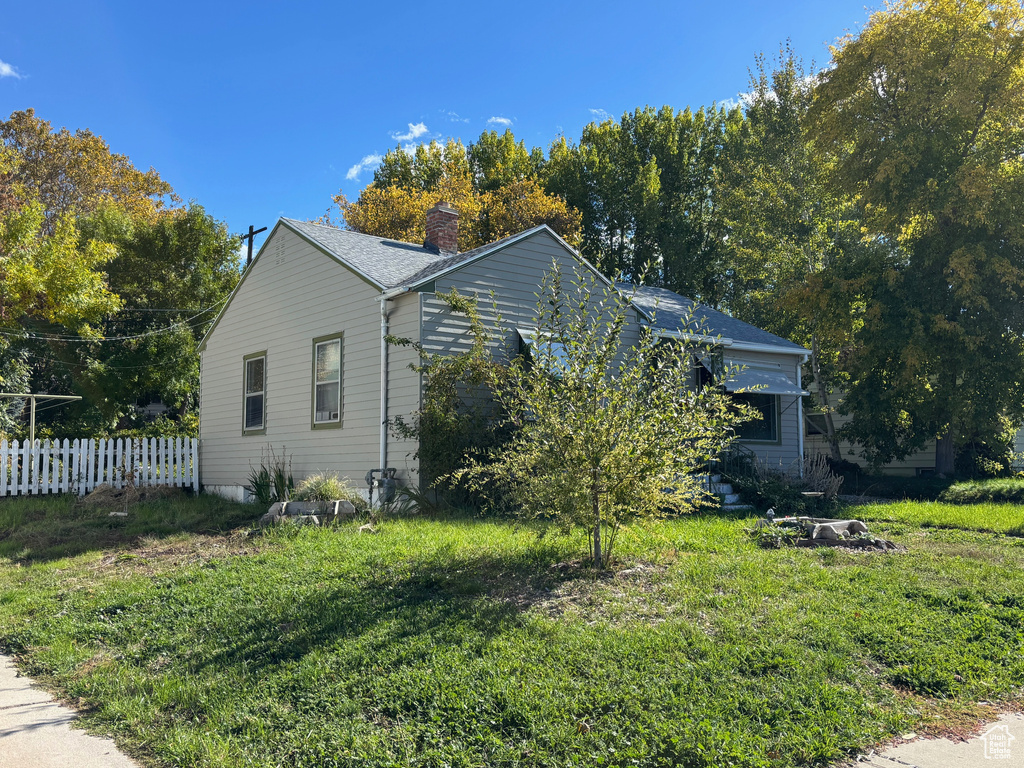 Photo 8 for MLS #2118862 at 3936 S Evelyn Rd