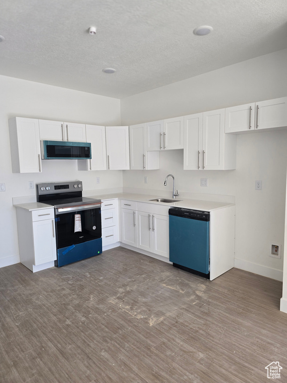 Photo 3 for MLS #2118872 at 2085 N Main St #301