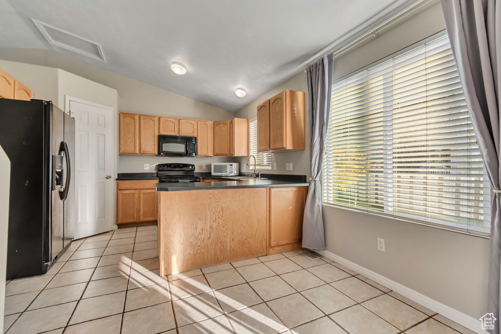 Photo 12 for MLS #2118874 at 883 W 660 South