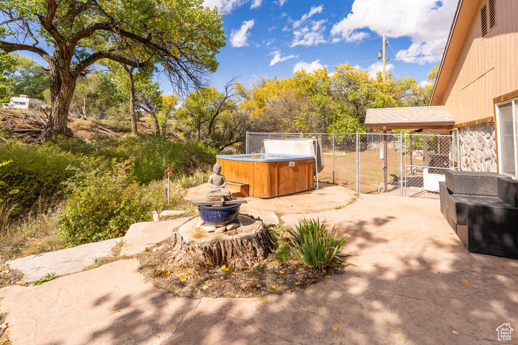 Photo 5 for MLS #2118875 at 2711 Old City Park