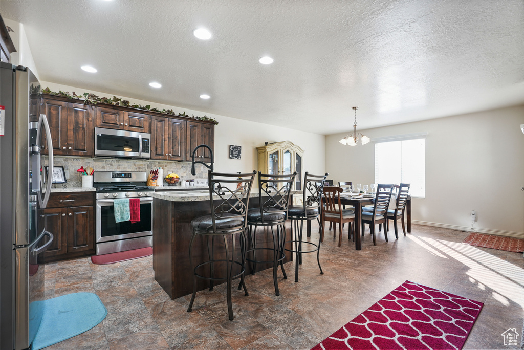 Photo 5 for MLS #2118887 at 593 N 2040 East