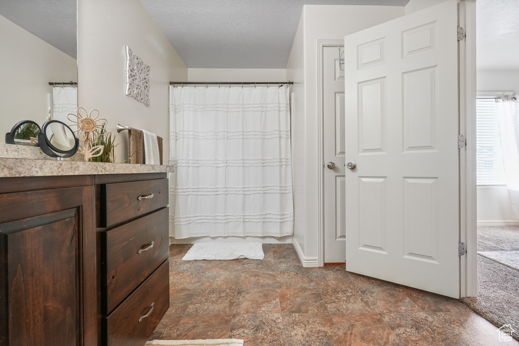 Photo 11 for MLS #2118887 at 593 N 2040 East