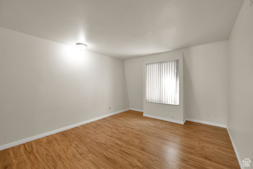 Photo 9 for MLS #2118889 at 5519 S Willow Ln #C