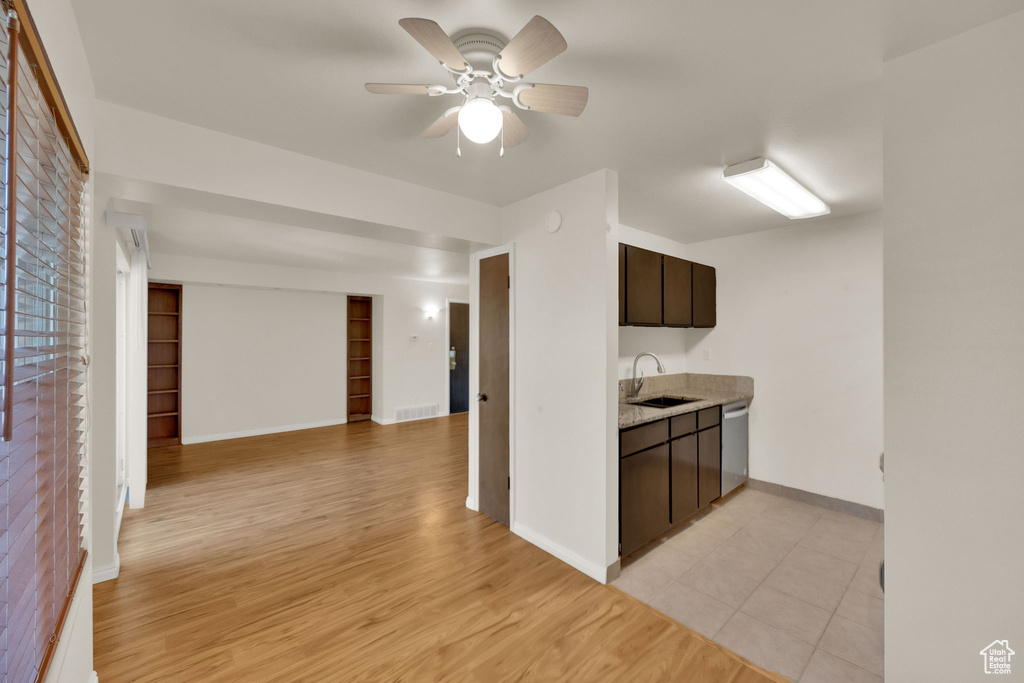 Photo 8 for MLS #2118889 at 5519 S Willow Ln #C