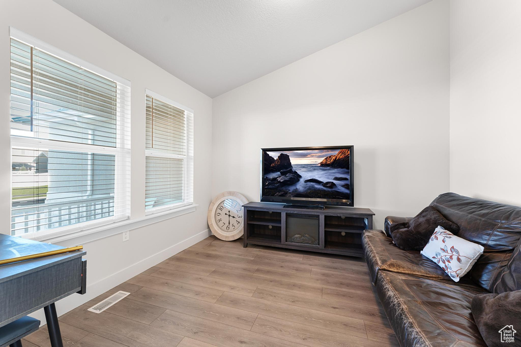 Photo 2 for MLS #2118892 at 4602 N Kings Peak Way