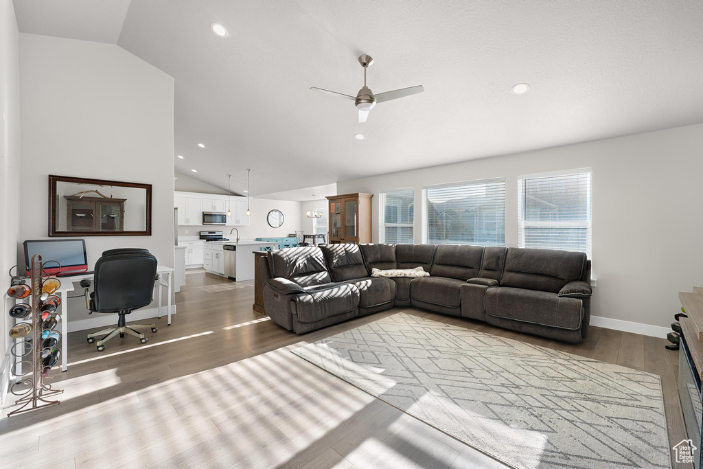Photo 4 for MLS #2118892 at 4602 N Kings Peak Way