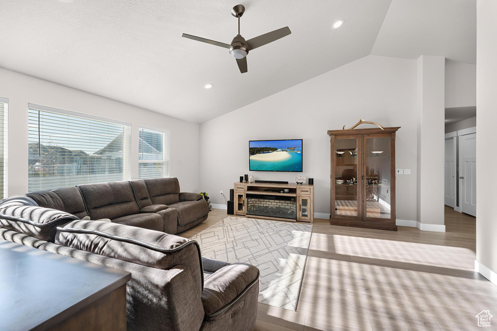 Photo 3 for MLS #2118892 at 4602 N Kings Peak Way