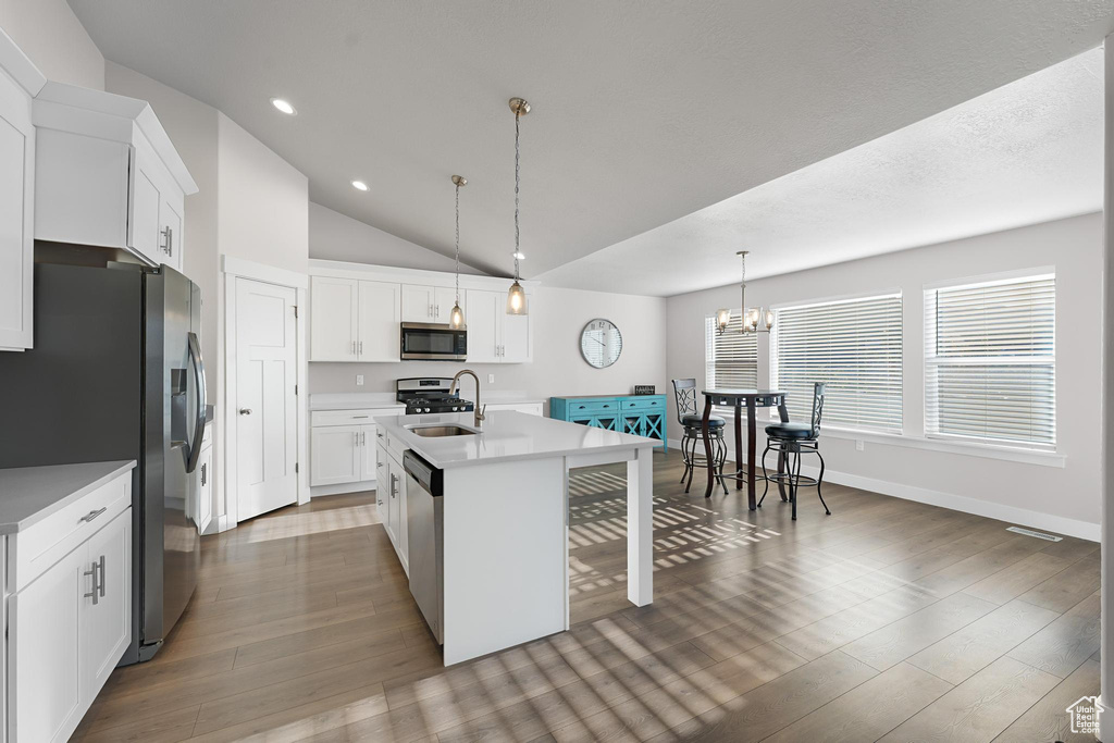 Photo 7 for MLS #2118892 at 4602 N Kings Peak Way