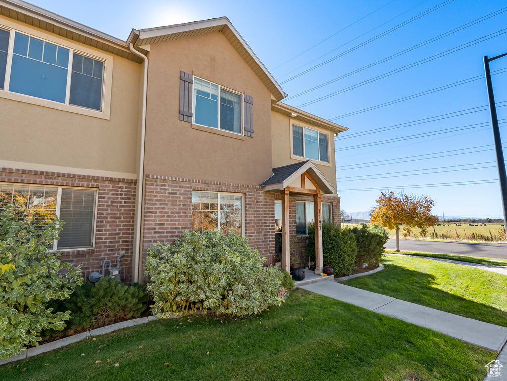 Photo 13 for MLS #2118900 at 1197 W 150 South