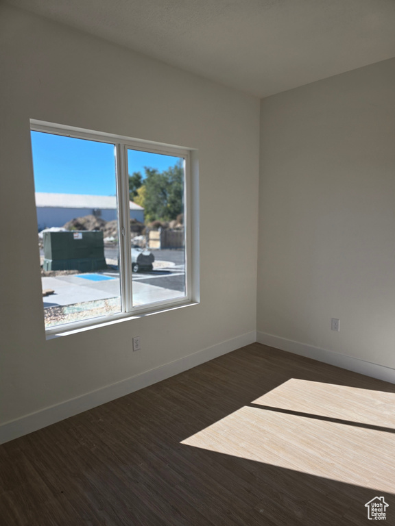 Photo 6 for MLS #2118901 at 2085 N Main St #401