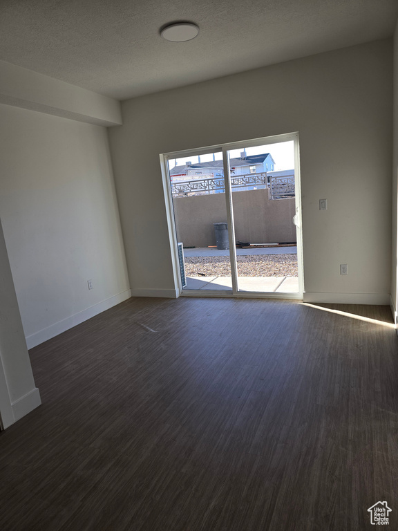 Photo 2 for MLS #2118901 at 2085 N Main St #401
