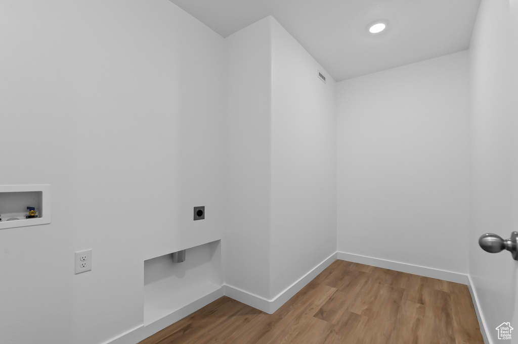 Photo 18 for MLS #2118907 at 197 E Levengrove Dr #176