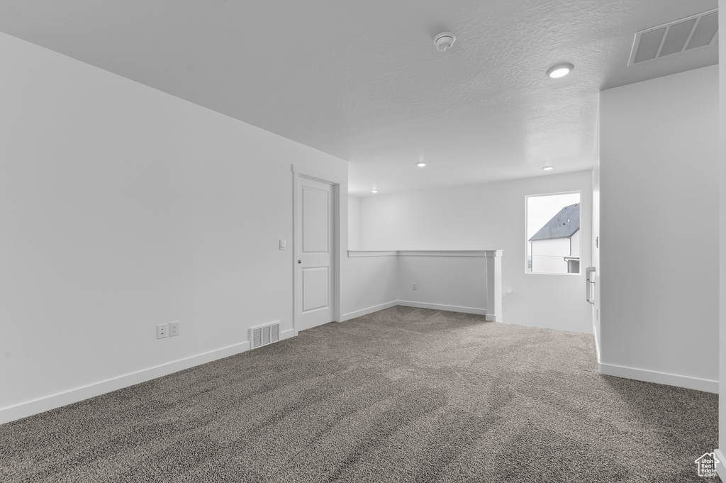 Photo 11 for MLS #2118907 at 197 E Levengrove Dr #176