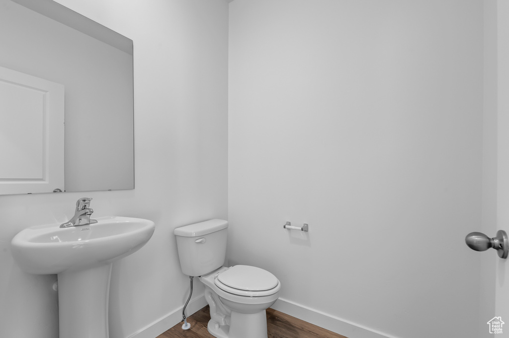 Photo 20 for MLS #2118907 at 197 E Levengrove Dr #176