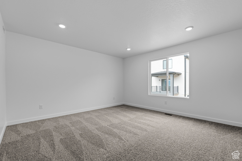 Photo 17 for MLS #2118907 at 197 E Levengrove Dr #176