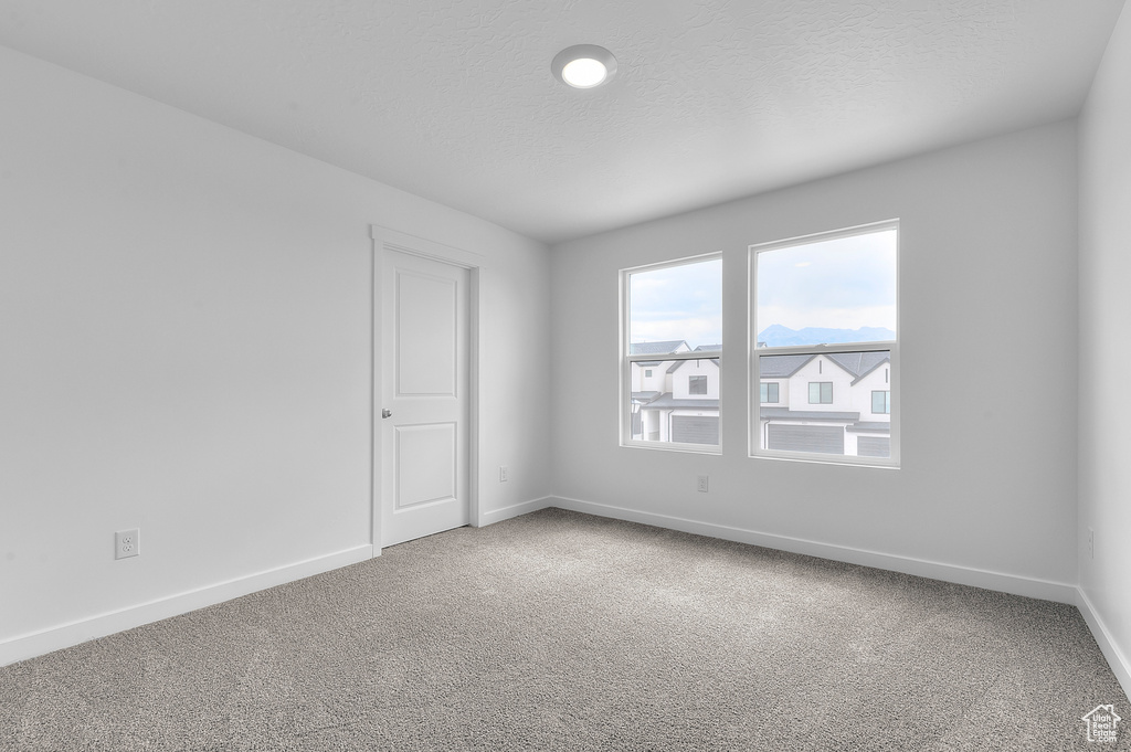 Photo 12 for MLS #2118907 at 197 E Levengrove Dr #176