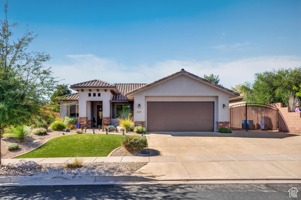 Photo 2 for MLS #2118908 at 567 N La Ruta Dr