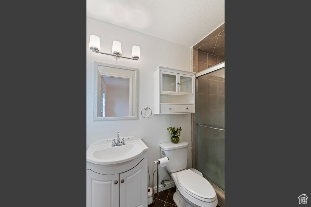 Photo 15 for MLS #2118913 at 668 N 275 East