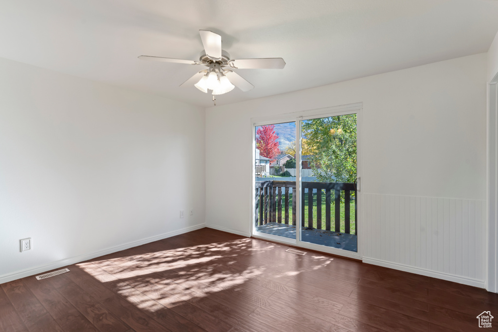 Photo 14 for MLS #2118913 at 668 N 275 East