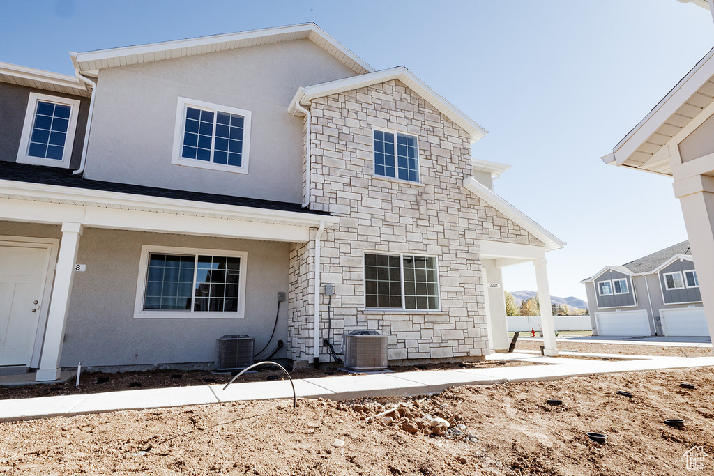 Photo 34 for MLS #2118918 at 2204 S 1080 East