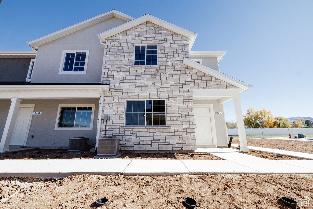 Photo 33 for MLS #2118918 at 2204 S 1080 East